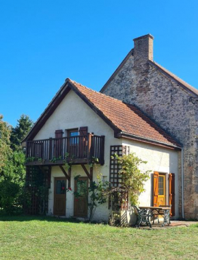 A pretty one bedroomed gite in rural Berry Province